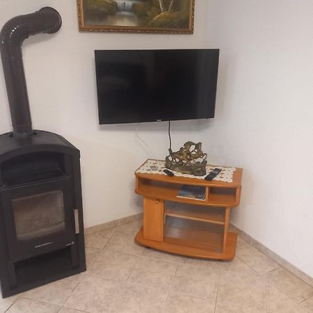 Apartmani Stjepan Veselko Vir Bagian luar foto