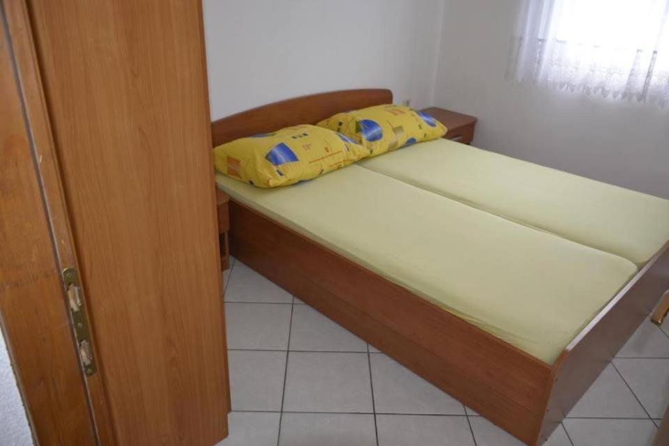 Apartmani Stjepan Veselko Vir Bagian luar foto