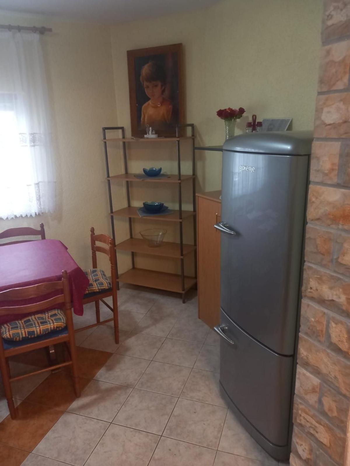 Apartmani Stjepan Veselko Vir Bagian luar foto