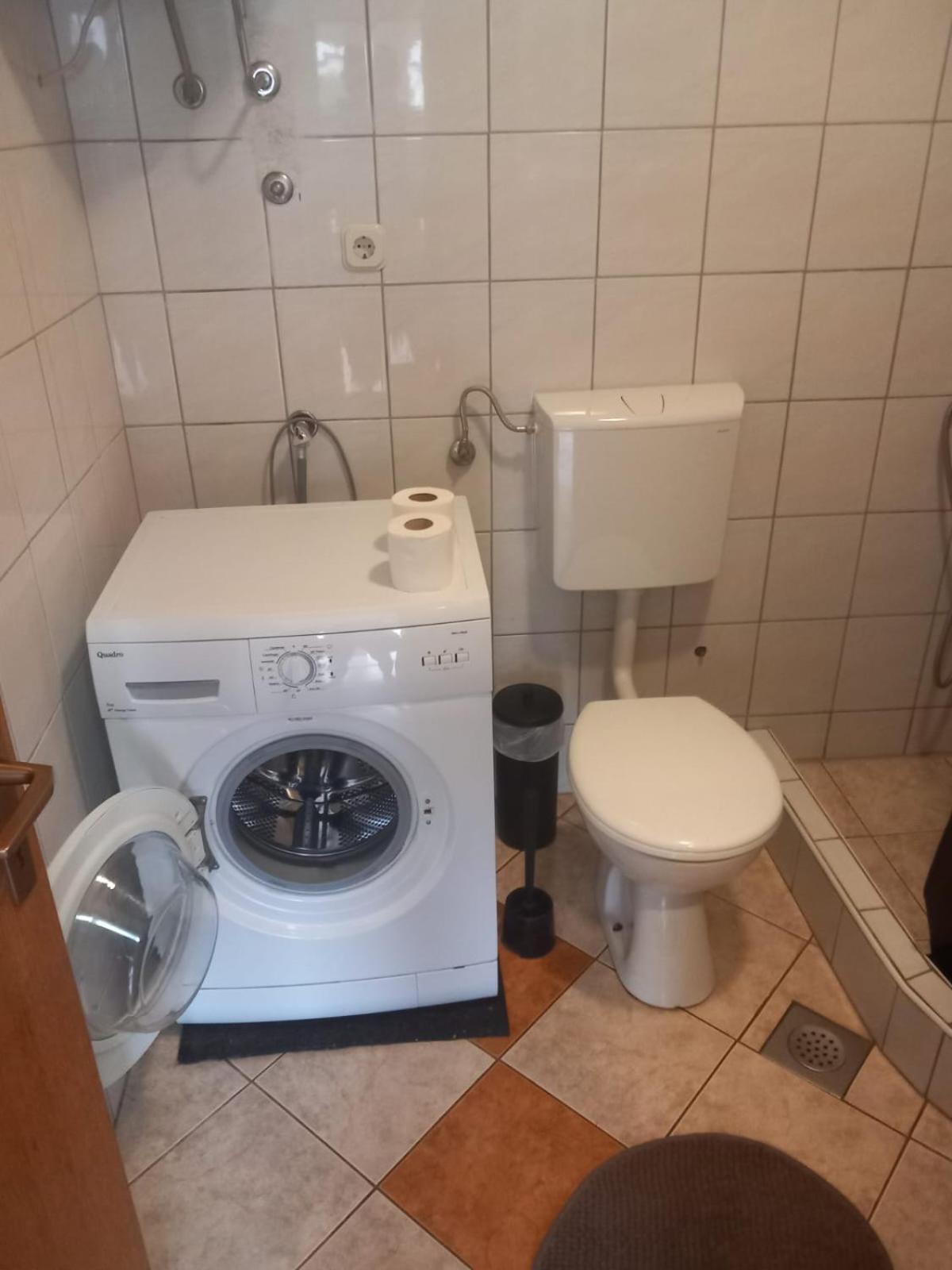Apartmani Stjepan Veselko Vir Bagian luar foto